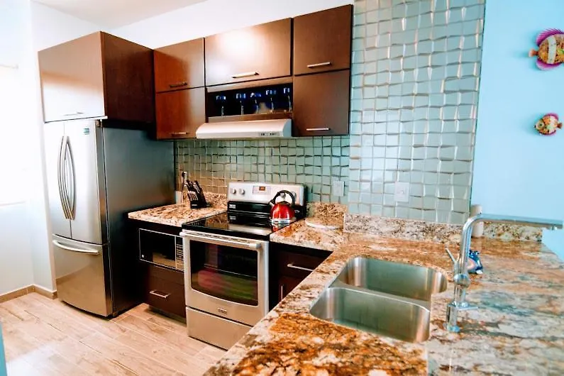 Maz4You Beachfront Condo-1